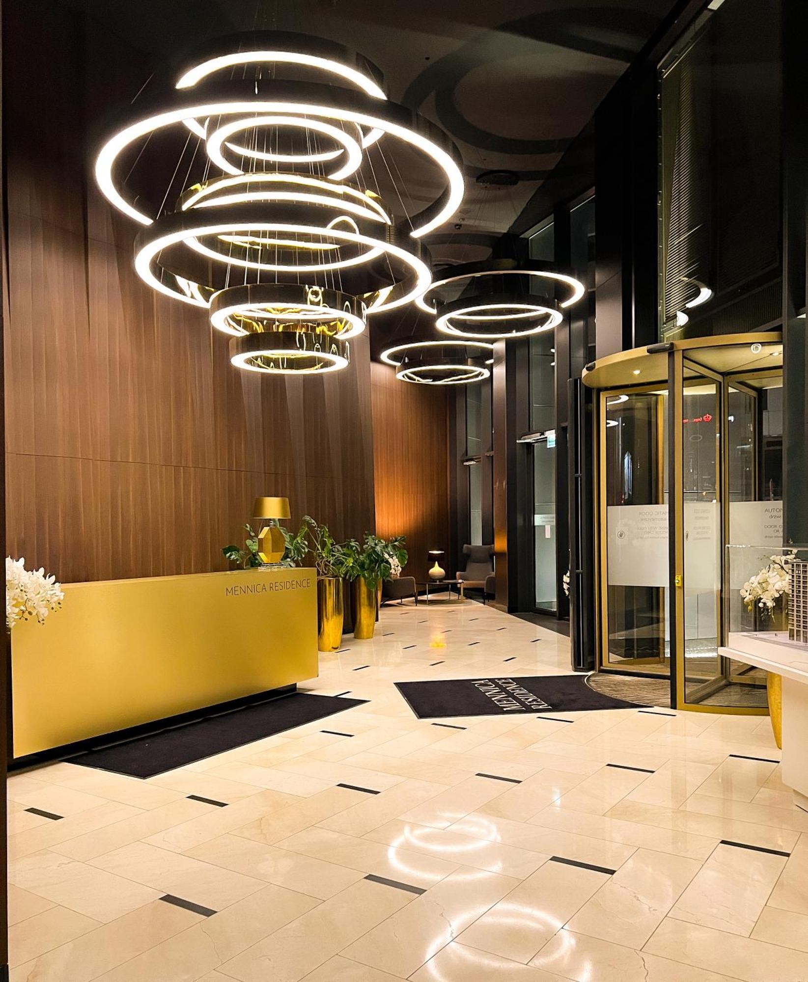 Mennica Residence - Grzybowska 43A ワルシャワ エクステリア 写真
