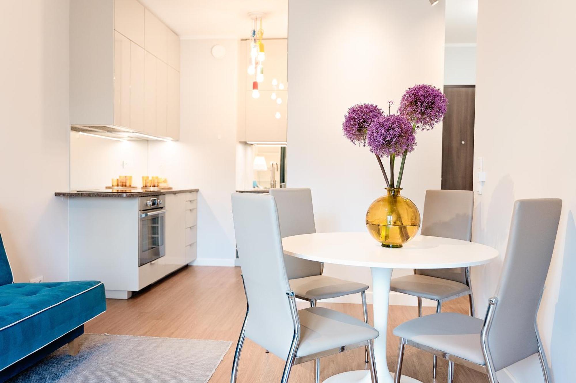 Mennica Residence - Grzybowska 43A ワルシャワ エクステリア 写真